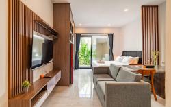 Charming 1-Bedroom Apartment in Central Seminyak