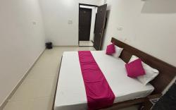 Hotel Shree Radhe Laxmi