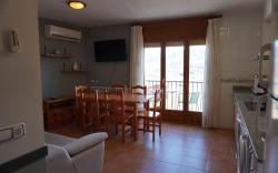 2 bathroom apartment 206