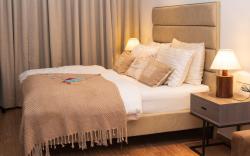 Dusky Wood Suite@AIPL Studio