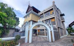 Dancenter Padang City Center Near Gunung Padang Formerly Hotel Fitriaendika