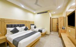Hotel Guru Preet 