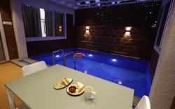 ILIF 2701 Savira Pool Villas & Suites