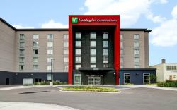 Holiday Inn Express & Suites Oshawa Downtown By IHG