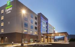 Holiday Inn Express And Suites Hudson I-94 By IHG