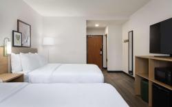 Spark by Hilton Guelph
