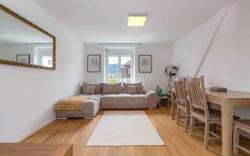 Apt 5A: Downtown 2-BR Loft Apartment
