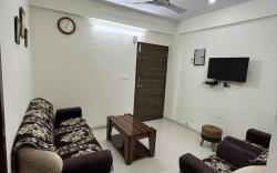 Aravalli Stays: 2 BHK Apartment