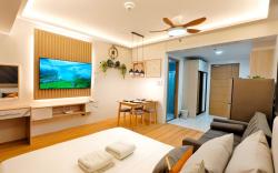 East Gate 33P - Brand New Furnished Unit Pool Gym