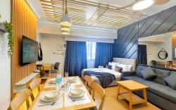 East Gate 31D - Newly Furnished Unit w/ Pool Gym