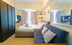 Avida Riala 1114 T2 IT Park Queen Bed 380Mbps WiFi