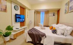 Avida Riala 219 T3 IT Park Queen Bed 400Mbps Wi-Fi