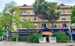 Chaktomouk Mongkol Hotel 