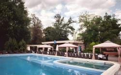 Arcadia Plaza Hotel