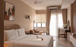 Maison De Gu | King Bed Studio | Quiet & Bright