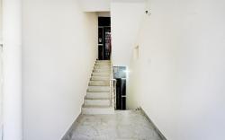 Hotel O SRI BALAJI HOMESTAY BY D ALPHABET