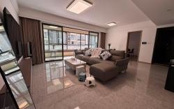 Feng's Homestay |  Sleeps 6 |