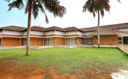 Townhouse Island Inn