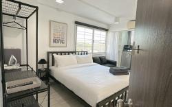 Nimman soi 12 , Sunny room