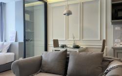 Warm and classic modern room