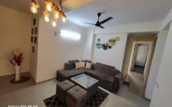VacationBuddy Modern Party Apt|Get Together Space