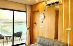 Ann House - Beach Front Apartment - TMS Tower
