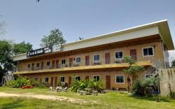 Jayzada Fang Resort