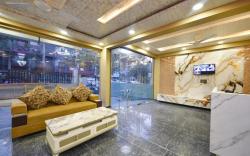 DM 1664 Premium Stay near Unitech Cyber Park