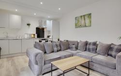 Wimborne Road Apartment 4