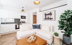 Central Chester Flat Near Attractions
