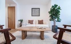 Modern Chester Flat in City Centre