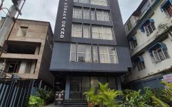 HOTEL EUREKA GRAND
