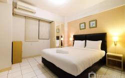 Homey & Simply 2BR Kebagusan City Apt By Travelio