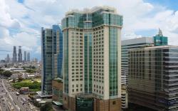Menara Peninsula Hotel