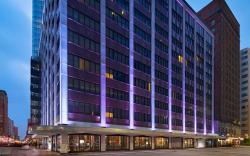 AC Hotel by Marriott Houston Downtown