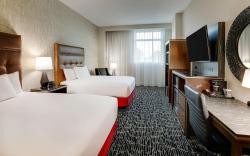 Drury Plaza Hotel Savannah Pooler