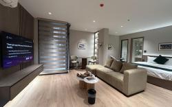 XOI Lumi_402_Lakeside 1BR-50m²_Kitchen&Laundry@CBD