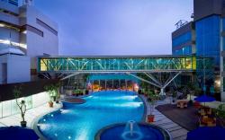 Horison Ultima Bekasi Hotel