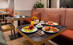 Catalonia Goya Hotel