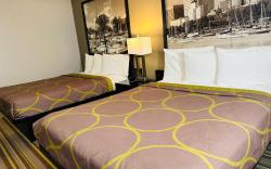 Delavan inn and suites 