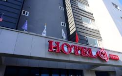 CJ Tourist Hotel