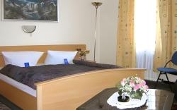 Hotel Garni Djaran