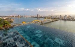 Caro Premium Danang Hotel