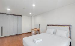 Elegant 2BR The Reiz Condominium Medan By Travelio
