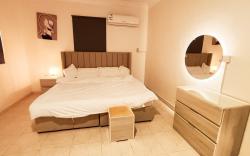 Al Quraishi Residence R1