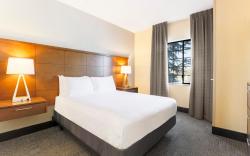 Staybridge Suites Reno Nevada By IHG