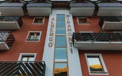 Albergo Miramonti 