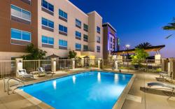 Holiday Inn Express And Suites Moreno Valley - Riverside By IHG