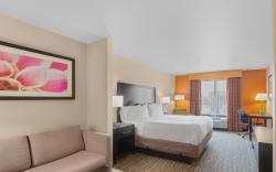 Holiday Inn Express Tomball By IHG