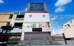 Townhouse De Alphabet Hotel - Gandimaissamma